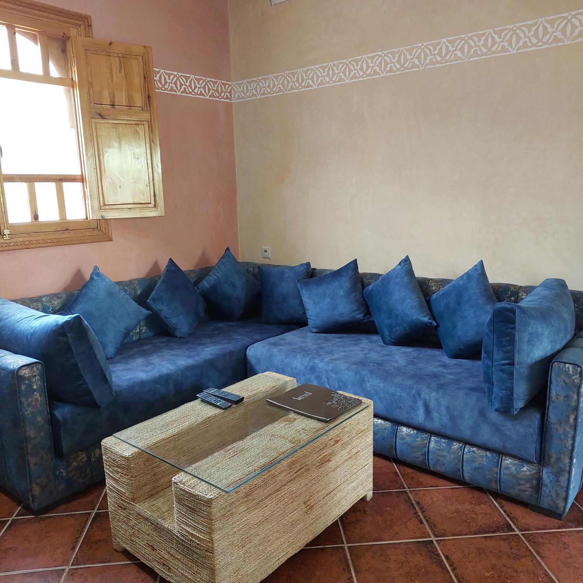 Chez Mamouchthka Bed & Breakfast Урика Екстериор снимка