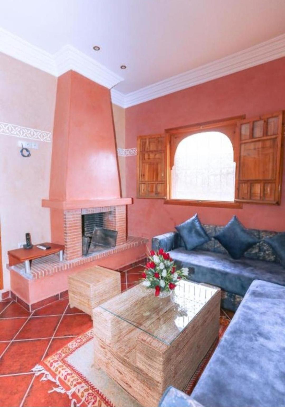 Chez Mamouchthka Bed & Breakfast Урика Екстериор снимка